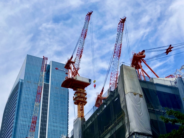 ビルの建設現場